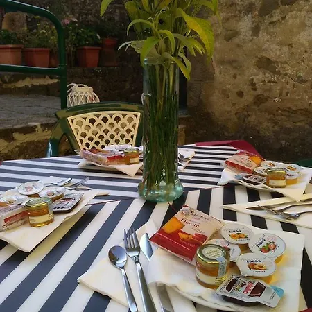 בית הארחה Il Borgo Divino *